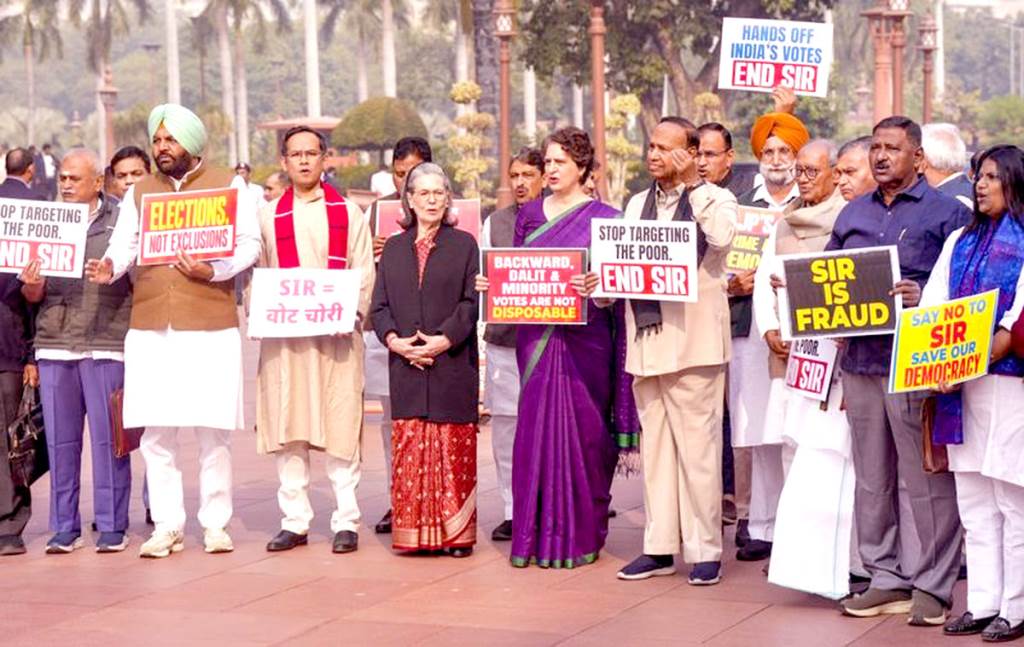 Winter Session Huge uproar in Lok SabhaRaj Sabha Lok Sabha adjourned for the day Opposition walks out of Rajya Sabha